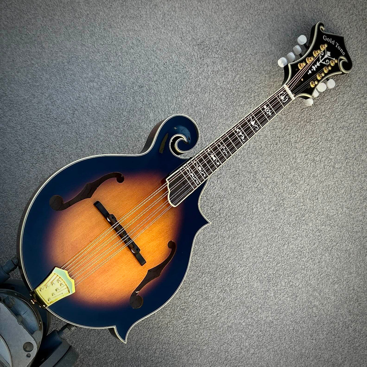 USED Goldtone GM-70 Mandolin Sunburst