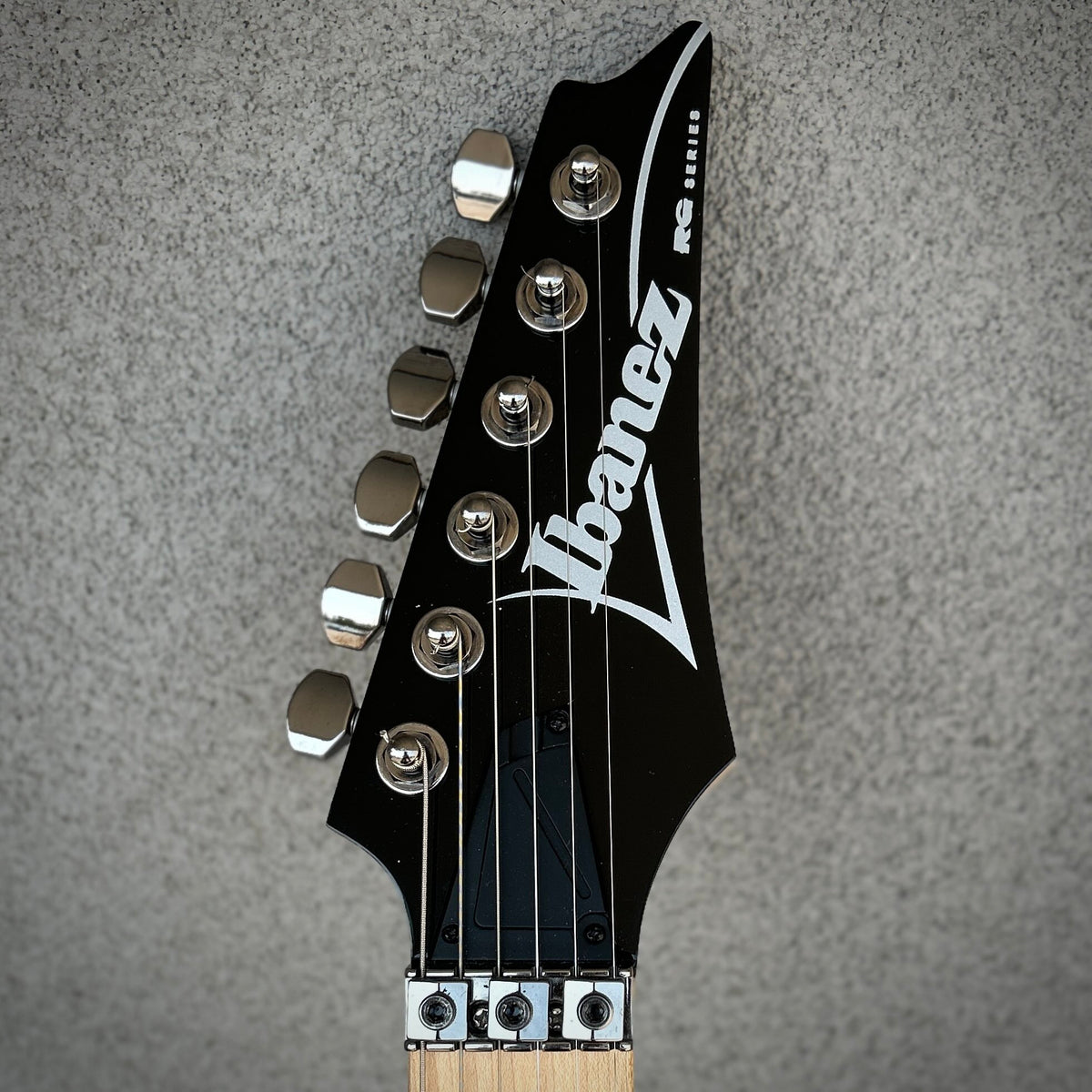 2019 Ibanez RG370AHMZ - Silver Wave Black