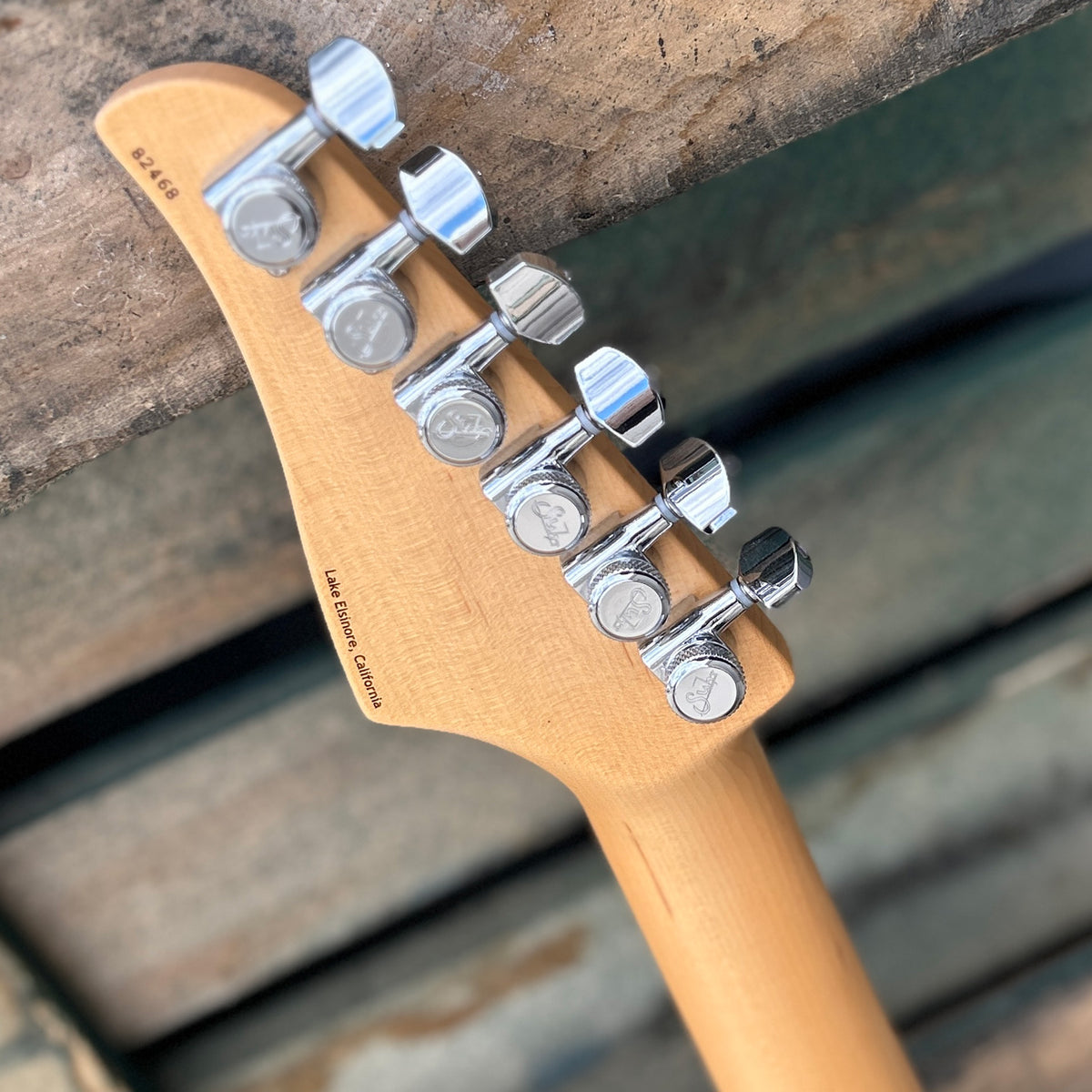 Suhr Alt T Maple Fingerboard Black