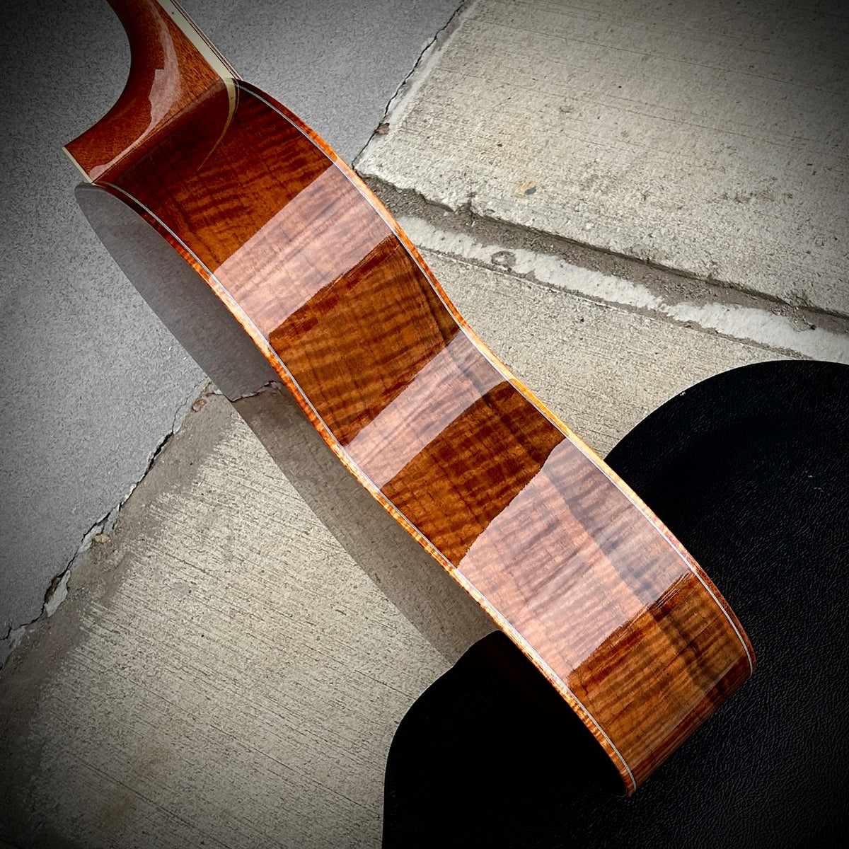 2017 Morgan Guitars CQM Custom Master Class Claro Walnut Back & Sides w/Case