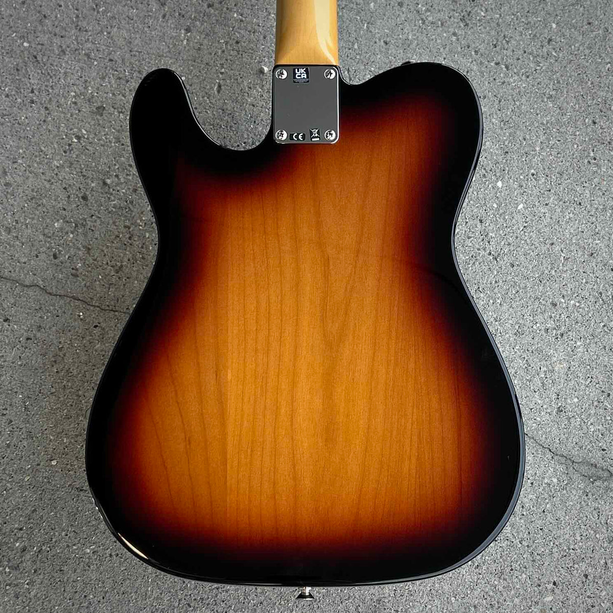 2022 Fender Vintera '60s Telecaster® Bigsby, 3-Color Sunburst W/Bag
