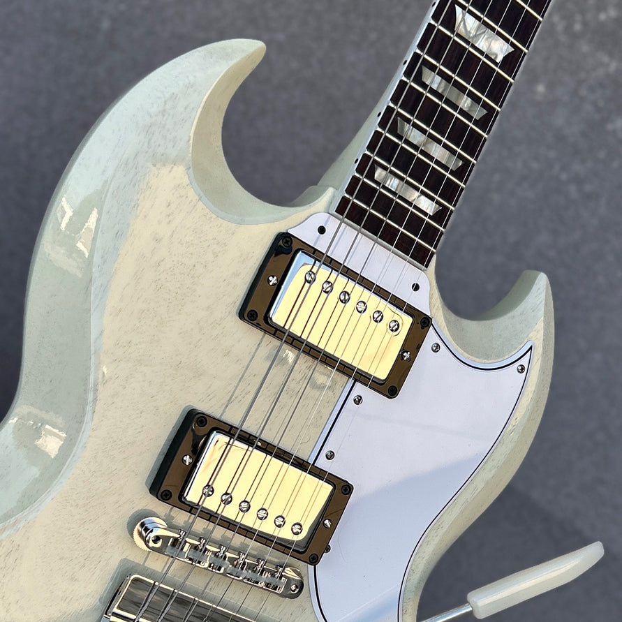 ギター Gibson custom shop SG Reissue Maestro Gibson Custom Shop 1964 SG Standard Maestro TV White Gloss w
