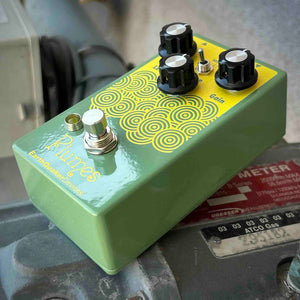 USED Earthquaker Devices Plumes Signal Shredder