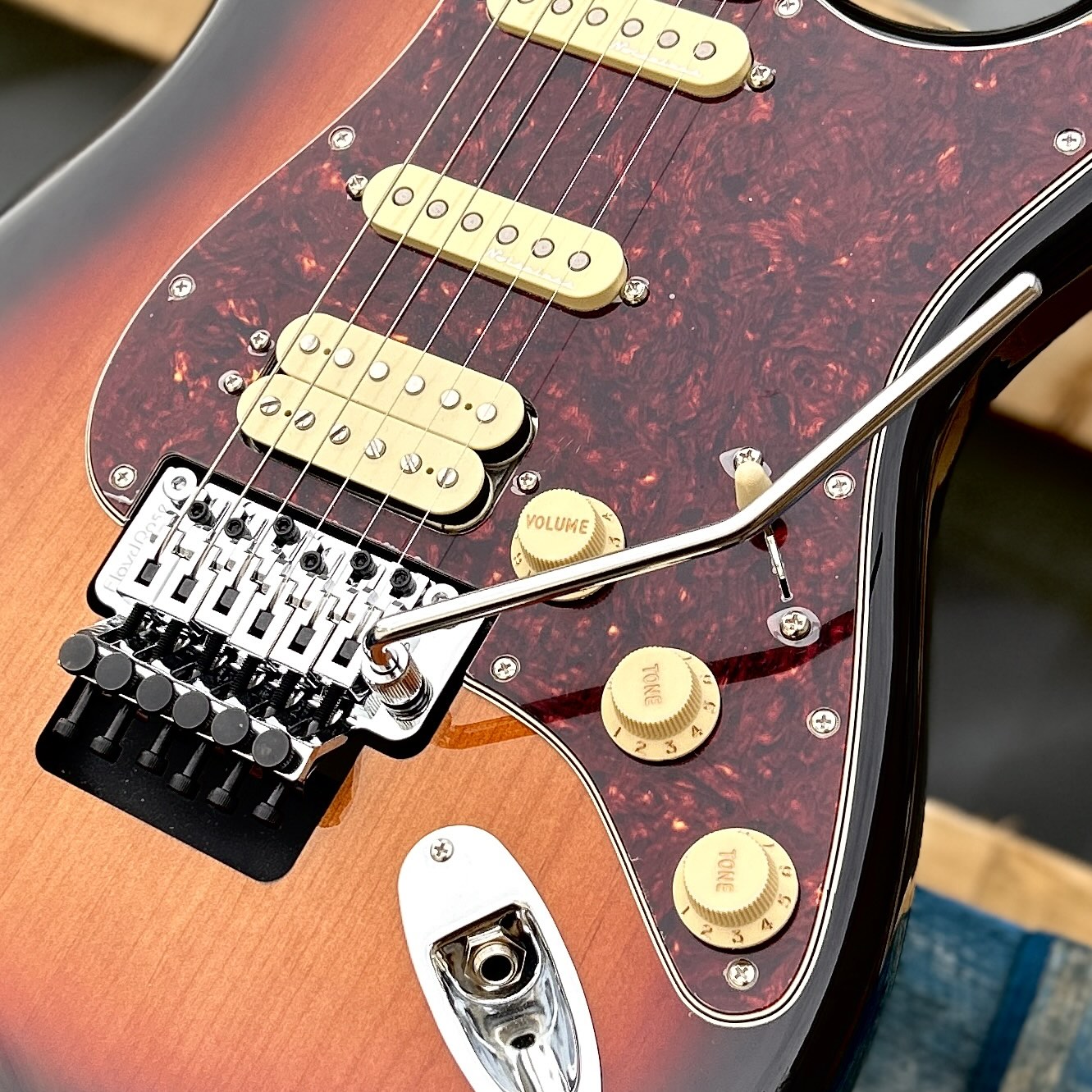 2026 Fender Player II Modified Stratocaster HSS Floyd Rose 3-Colour Sunburst W/Bag