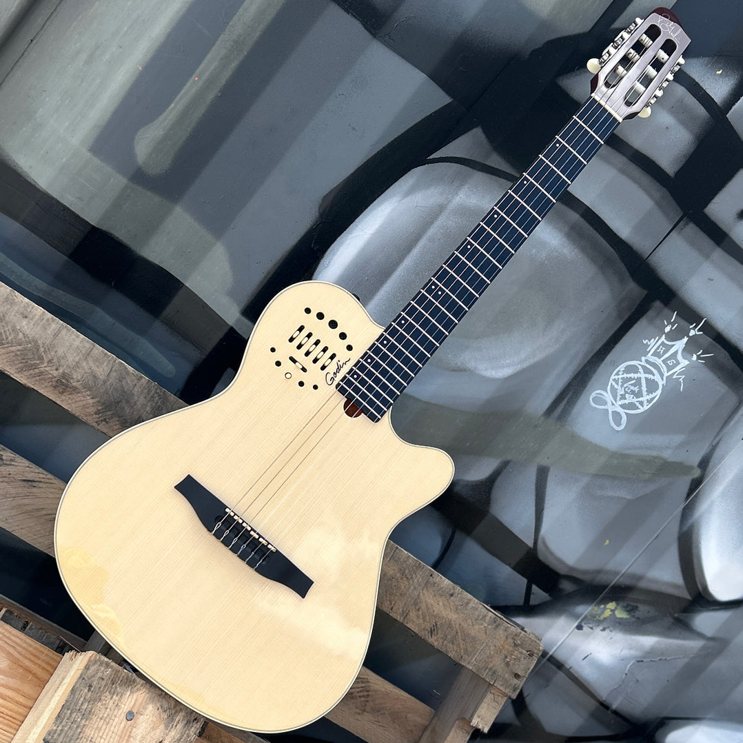 Used Godin Multiac Nylon Deluxe Natural w/Case