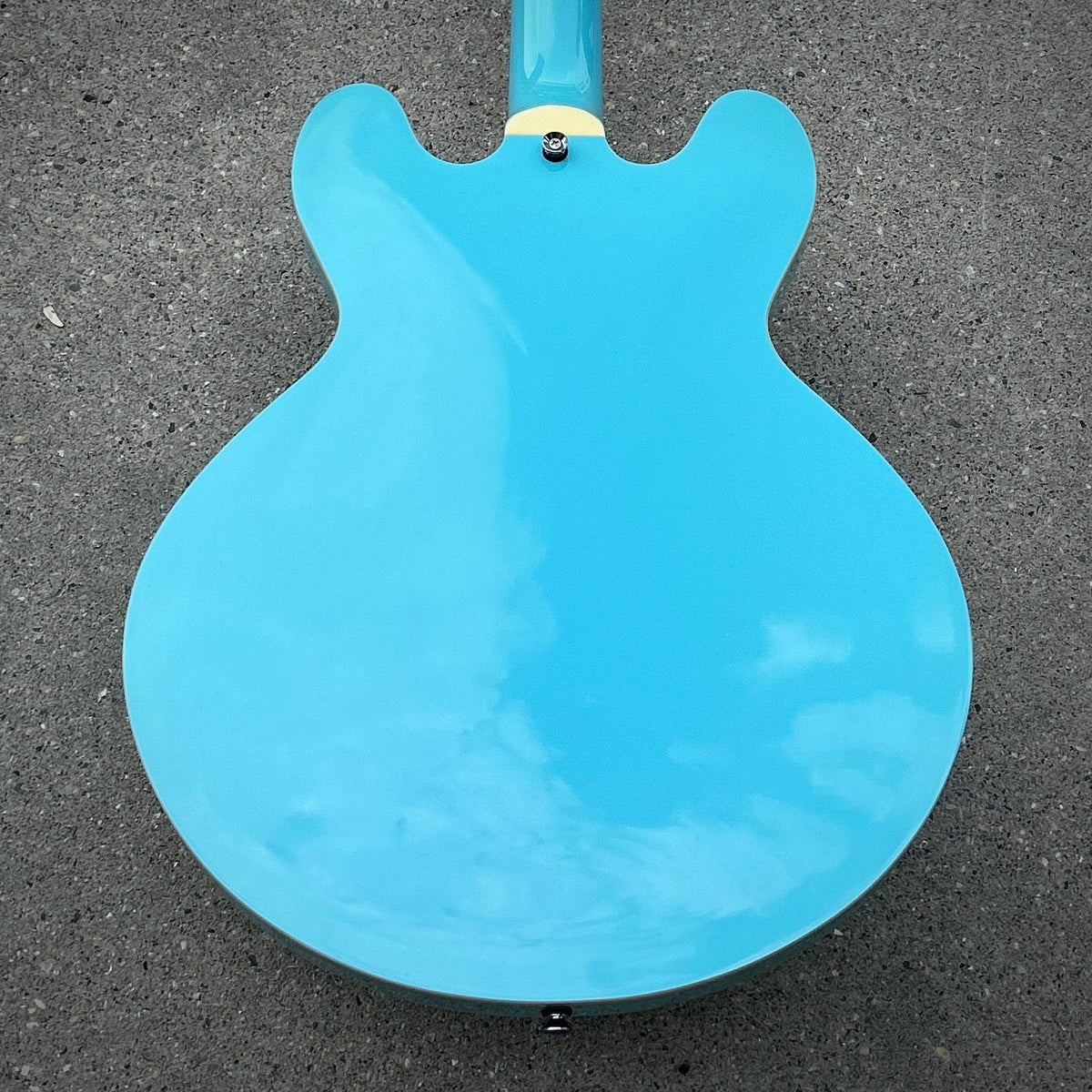 2019 Palermo Shelby Custom LTD ES-335 Robin Egg Blue W/Case