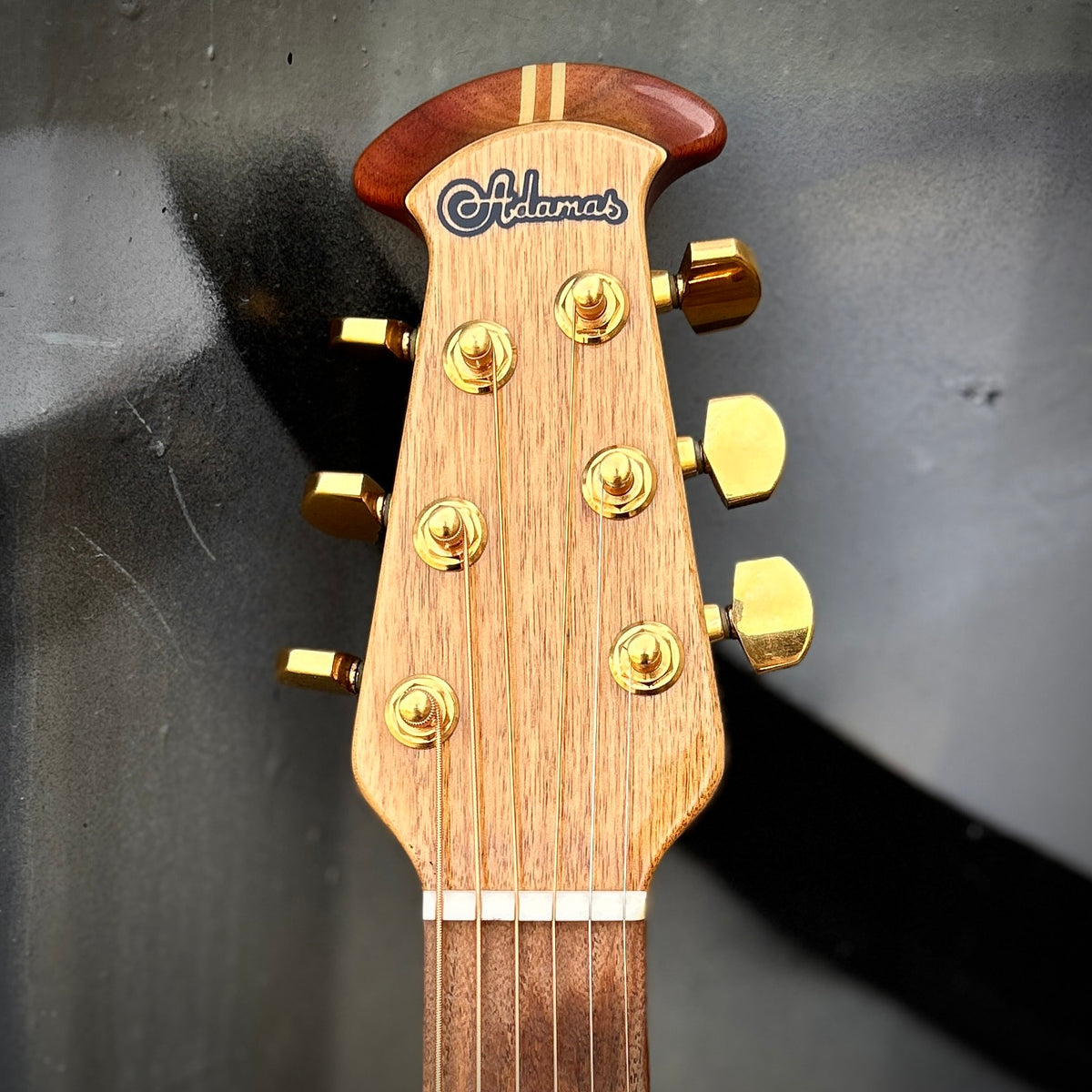 1981-83 Adamas 1581-2 Reverse Red Burst W/Case