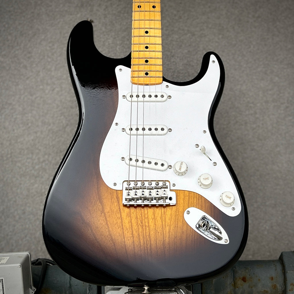 Fender Custom Shop 70th Anniversary 1954 Stratocaster DLX Closet