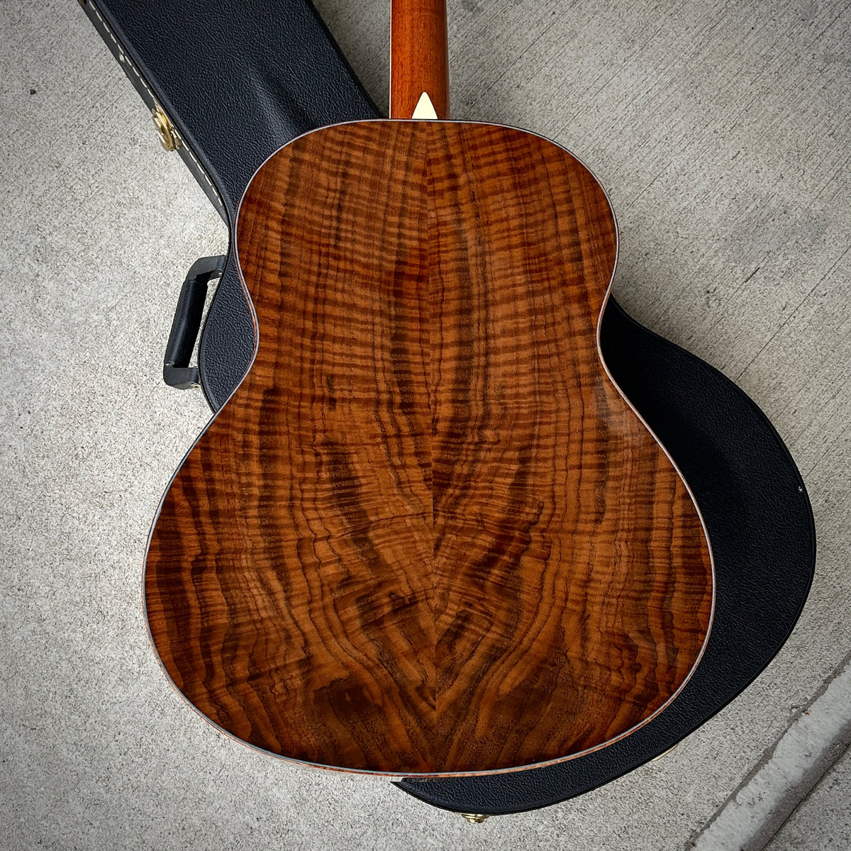 2017 Morgan Guitars CQM Custom Master Class Claro Walnut Back & Sides w/Case