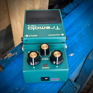 USED BOSS TR-2 Tremolo