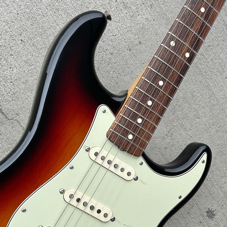2010 Fender Classic Series 60's Stratocaster Sunburst