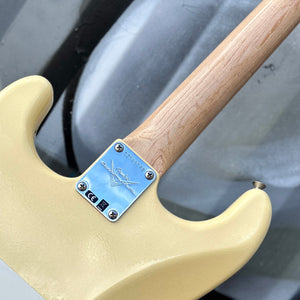 2026 Fender Custom Shop 1968 Stratocaster DLX Closet Classic  Aged Vintage White w/Case