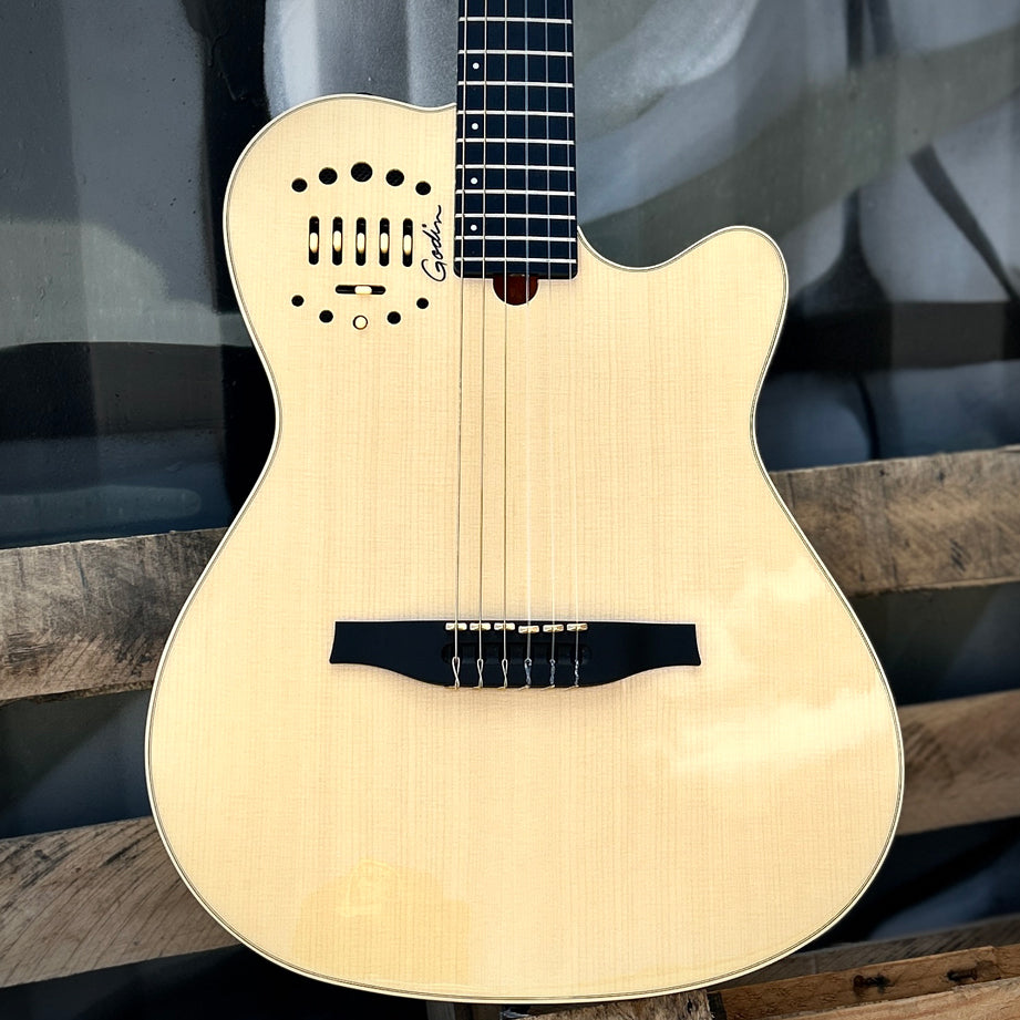 Used Godin Multiac Nylon Deluxe Natural w/Case