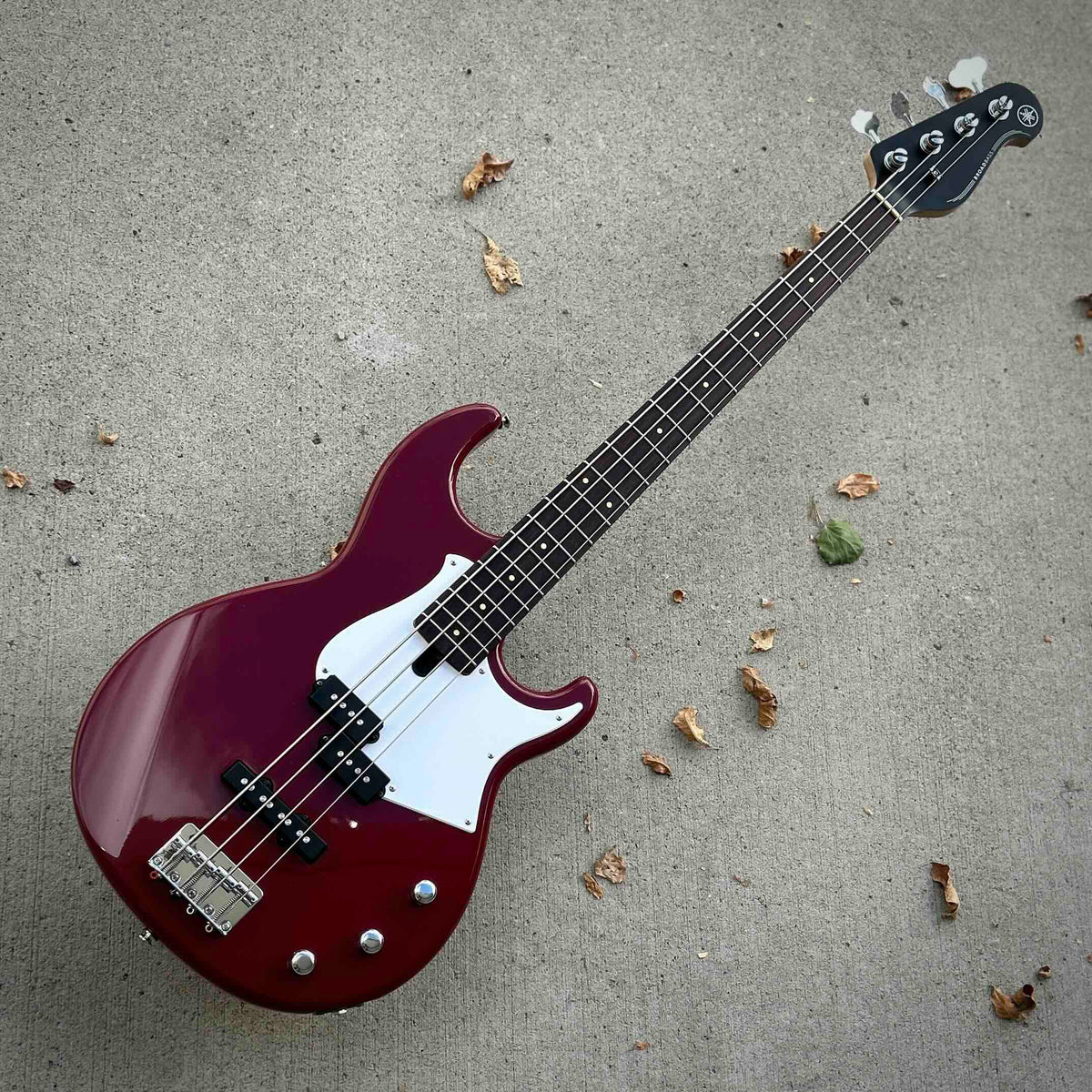 USED Yamaha BB234 Bass Raspberry Red