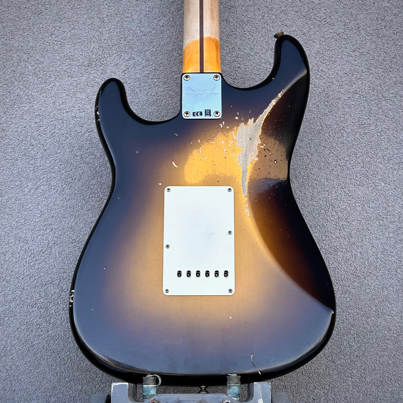 Fender Custom Shop 1957 Stratocaster Relic Wide-Fade 2-Colour Sunburst