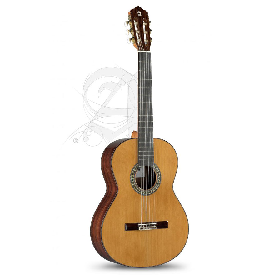Alhambra 5P Solid Cedar Top Classical Guitar w/Bag
